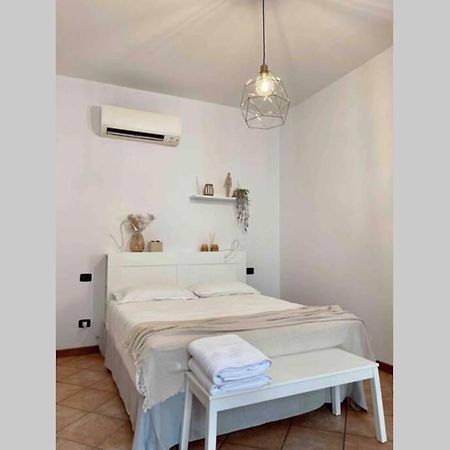 Unconventional Apartment: Centro Storico Con Bici Mantova Exteriör bild